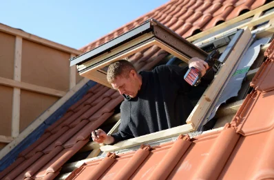 Pose de fenêtres de toit Velux à Berlise